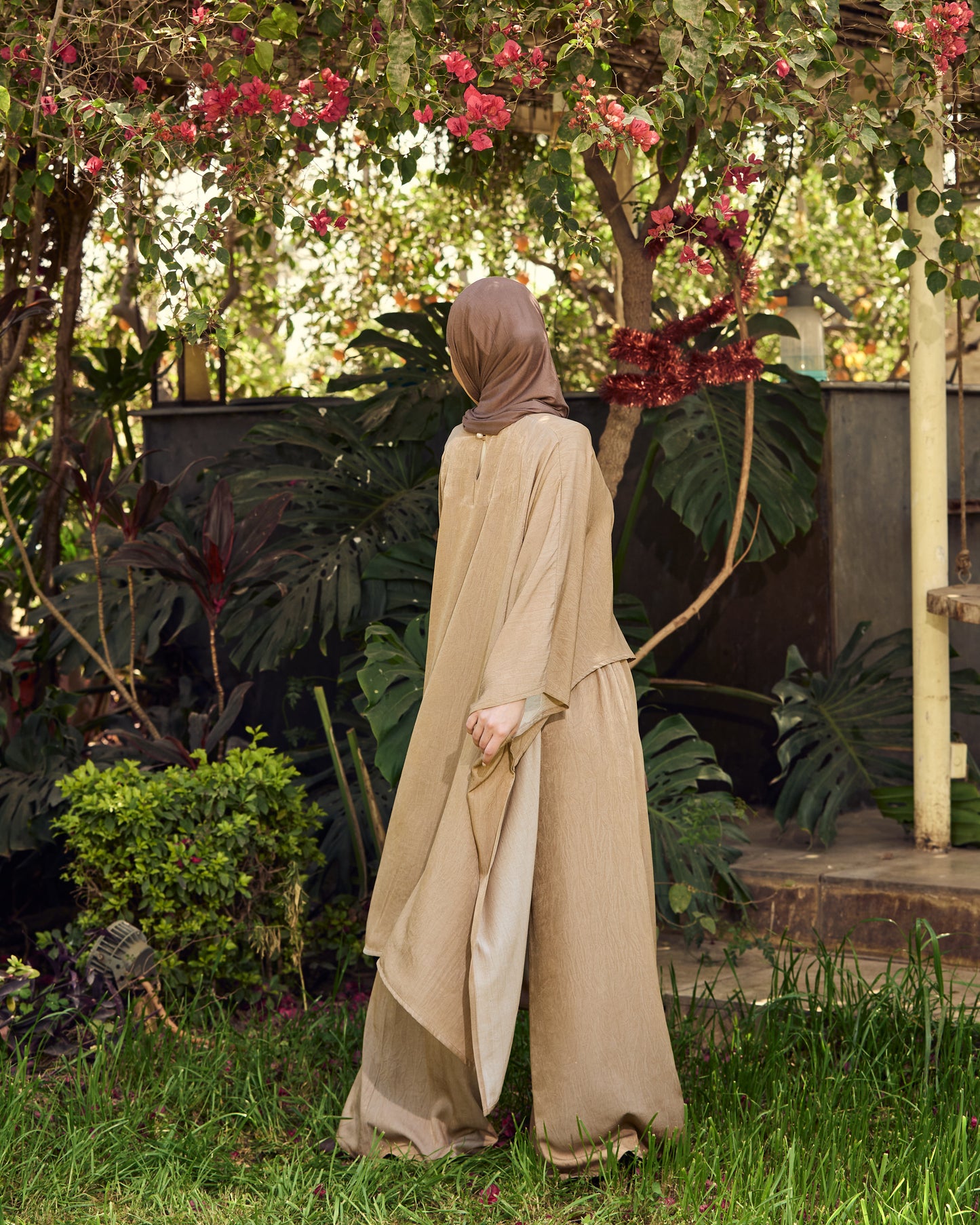 Flow Suit