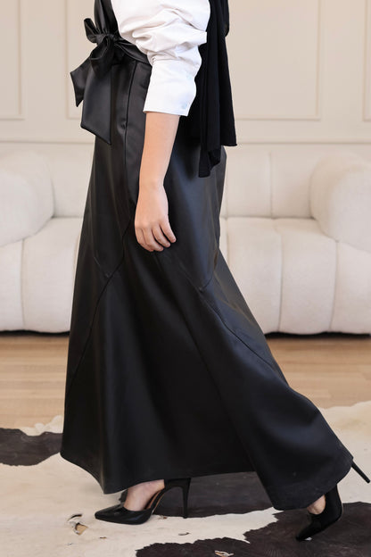 Midnight Muse Leather Set