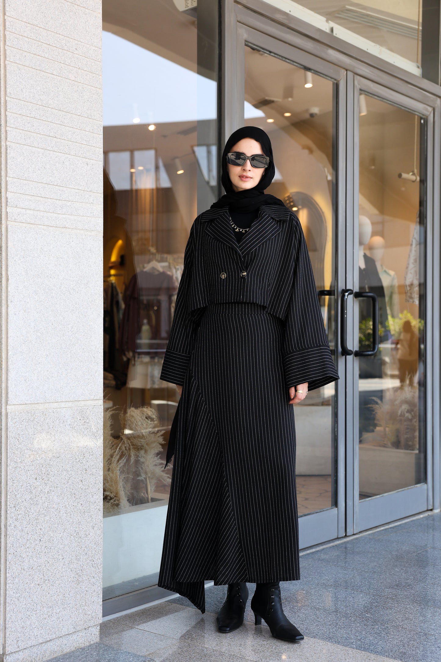 Noir Skirt