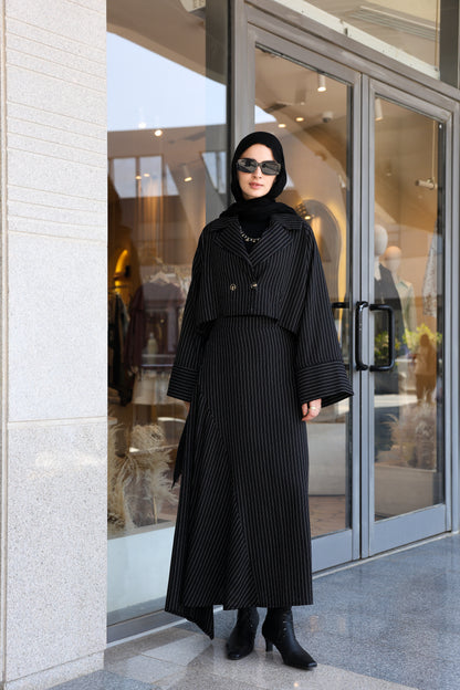 Noir Skirt