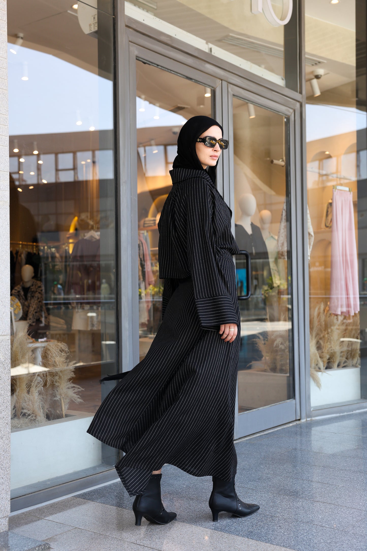 Noir Skirt