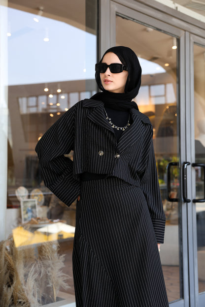 Noir Skirt