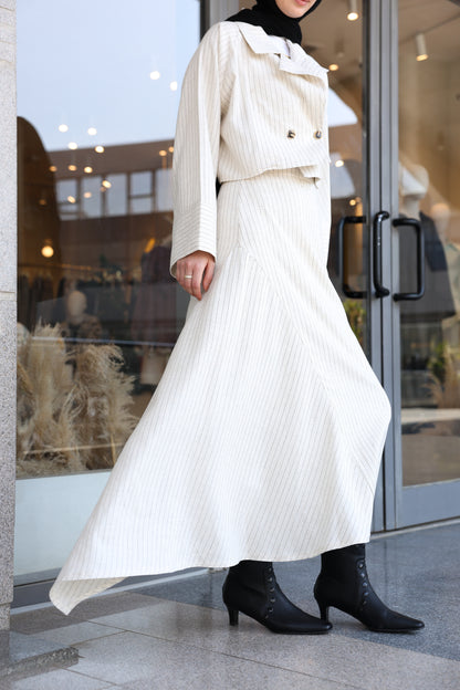 Noir Skirt