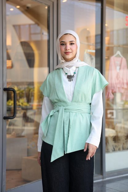 Aura Vest