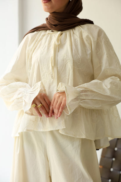 Fatty Blouse