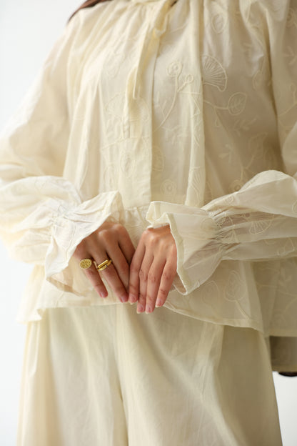 Fatty Blouse