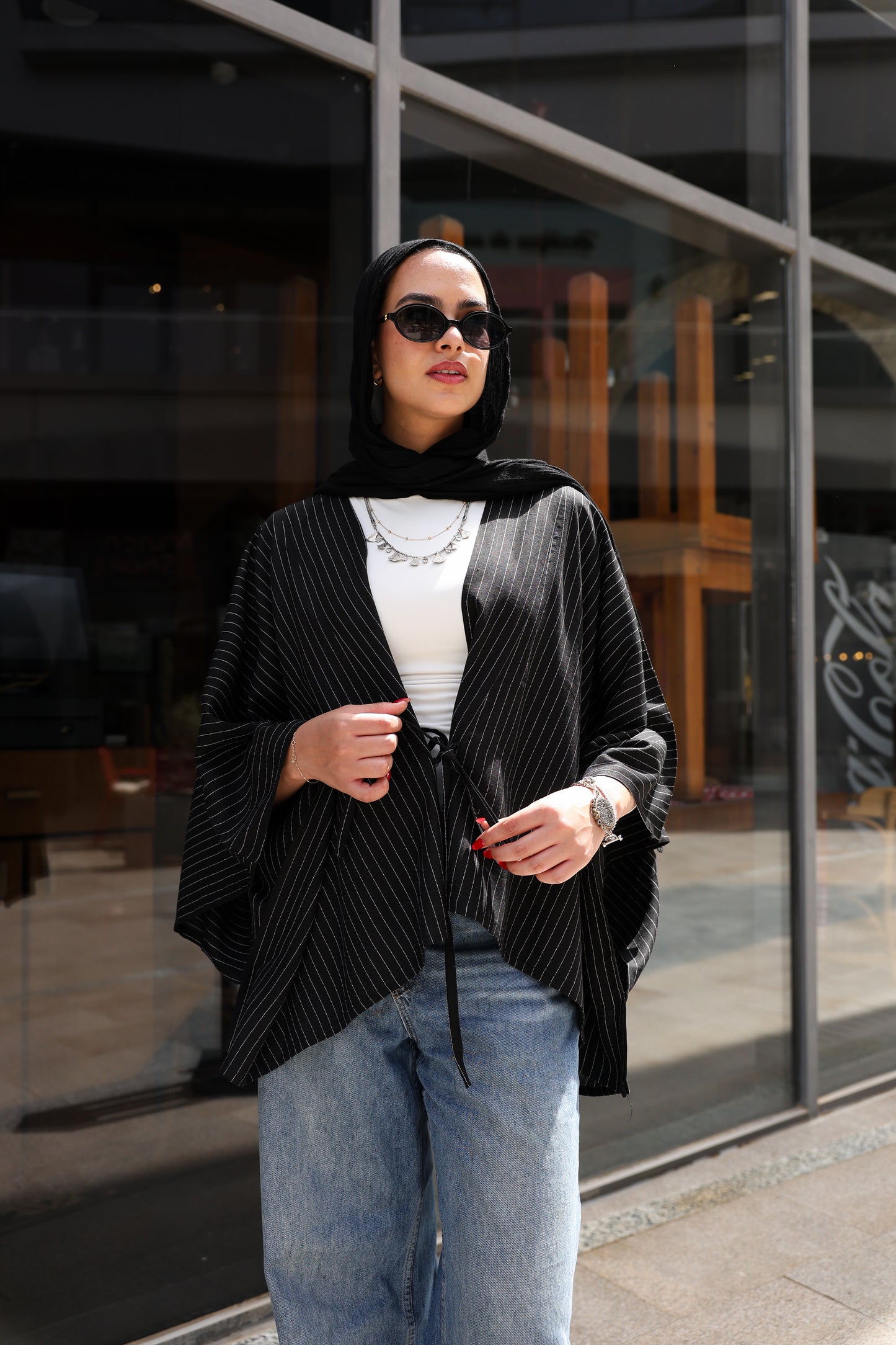 Noir Shawl