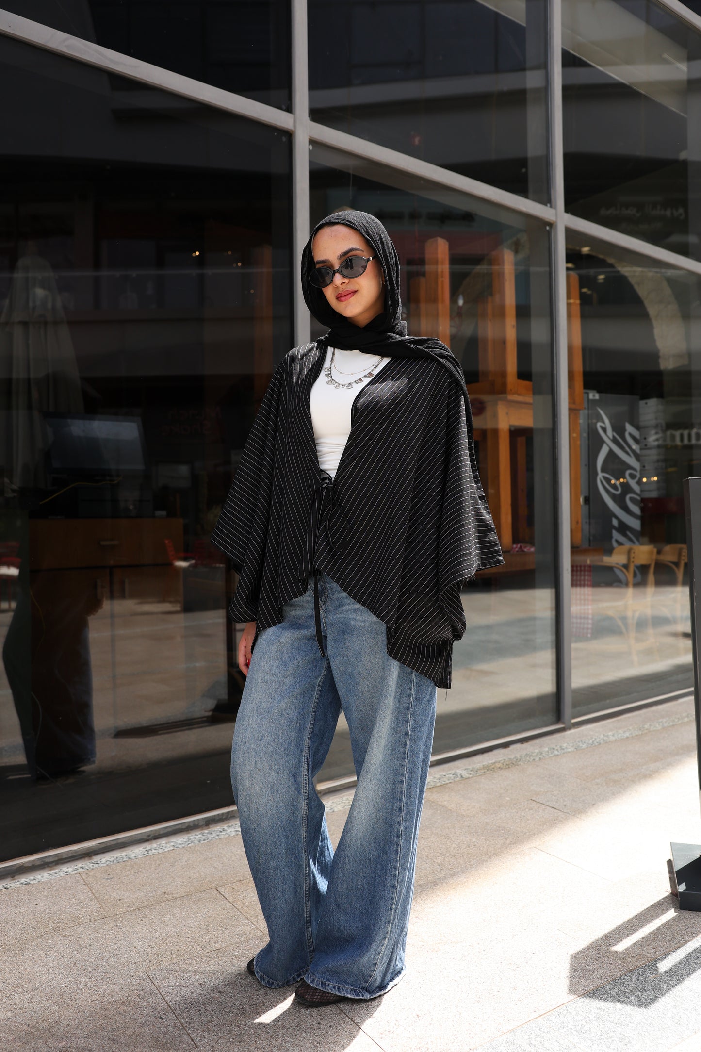 Noir Shawl