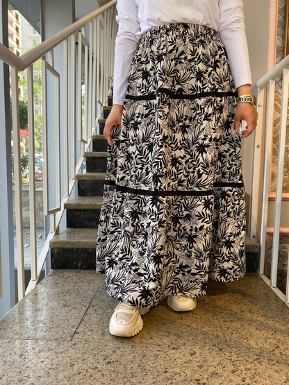 Floral linen skirt