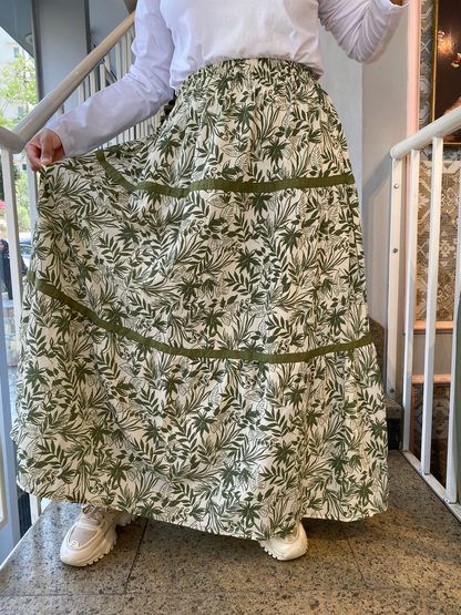 Floral linen skirt